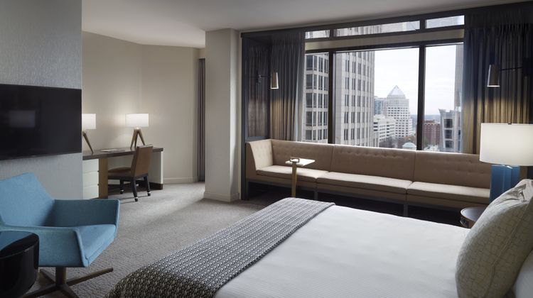 Omni Charlotte Hotel Room