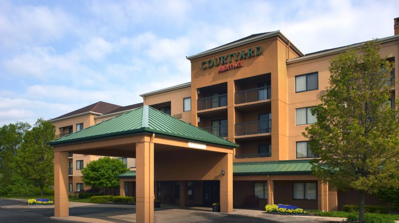 <b>Courtyard Cleveland Airport South Exterior</b>. Images powered by <a href="https://www.leonardoworldwide.com/" title="Leonardo Worldwide" target="_blank">Leonardo</a>.