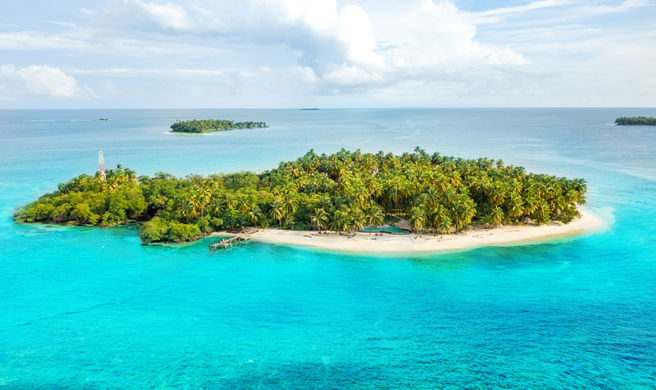 Calala Island Exterior