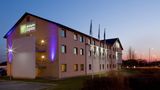 Holiday Inn Express Doncaster Exterior