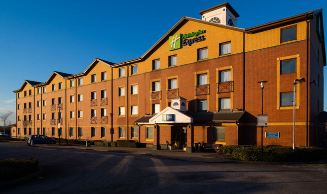 Holiday Inn Express Stoke on Trent Exterior