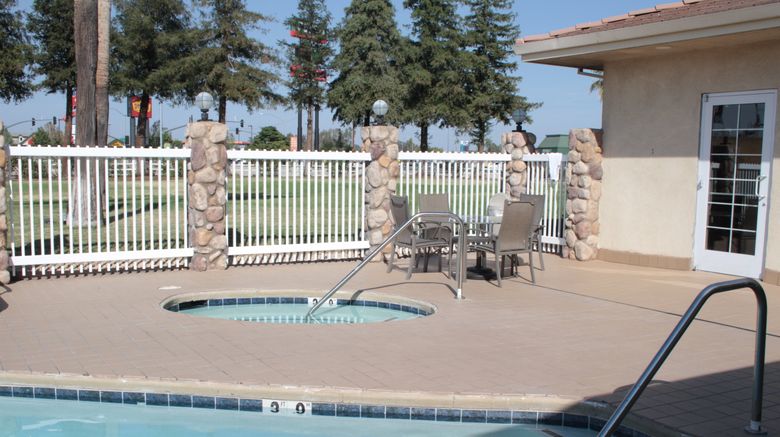 <b>Holiday Inn Express Pool</b>. Images powered by <a href="https://www.leonardoworldwide.com/" title="Leonardo Worldwide" target="_blank">Leonardo</a>.