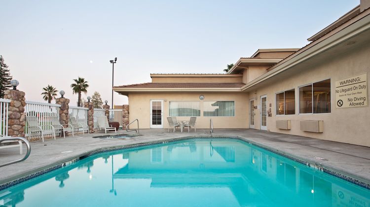 Holiday Inn Express Pool