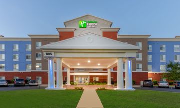 Holiday Inn Express Charlotte Arrowood