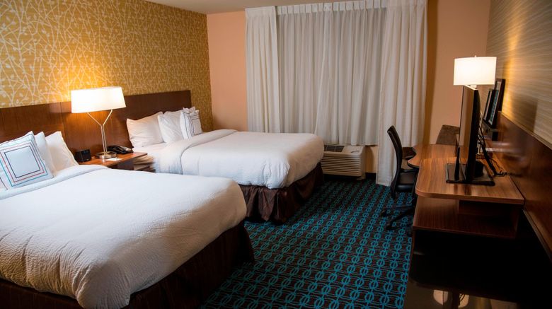 <b>Fairfield Inn & Suites Cincinnati Uptown Room</b>. Images powered by <a href="https://www.leonardoworldwide.com/" title="Leonardo Worldwide" target="_blank">Leonardo</a>.