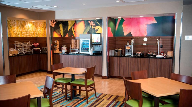 <b>Fairfield Inn & Suites Cincinnati Uptown Restaurant</b>. Images powered by <a href="https://www.leonardoworldwide.com/" title="Leonardo Worldwide" target="_blank">Leonardo</a>.