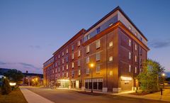 Courtyard Keene Downtown