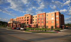 Courtyard Omaha Aksarben Village