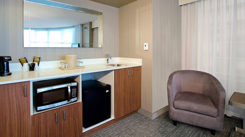 <b>Courtyard Oakland Downtown Suite</b>. Images powered by <a href="https://www.leonardoworldwide.com/" title="Leonardo Worldwide" target="_blank">Leonardo</a>.