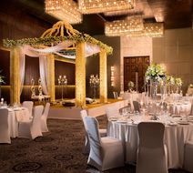 JW Marriott Hotel New Delhi Aerocity Lobby