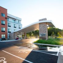 Fairfield Inn & Suites Detroit Lakes