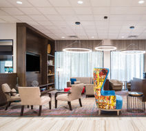 Crowne Plaza Memphis Downtown Lobby