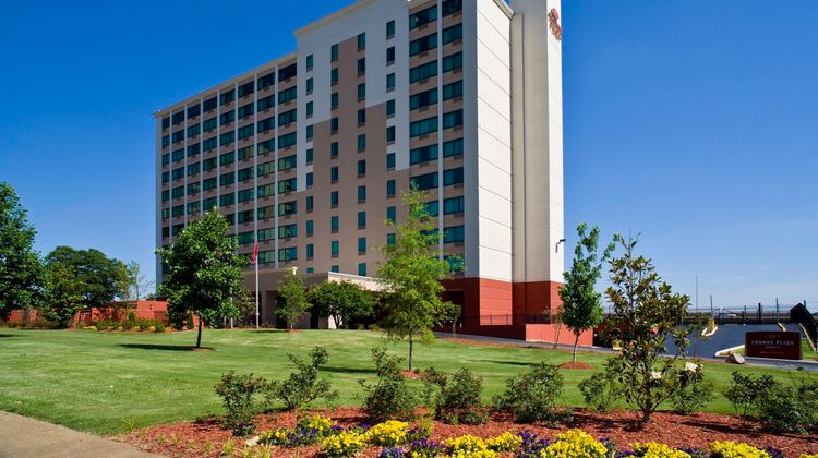 Crowne Plaza Memphis Downtown Exterior