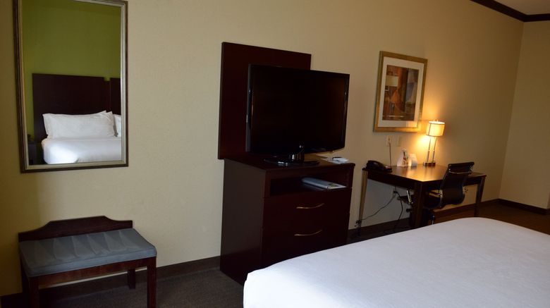 <b>Holiday Inn West Energy Corridor Room</b>. Images powered by <a href="https://www.leonardoworldwide.com/" title="Leonardo Worldwide" target="_blank">Leonardo</a>.