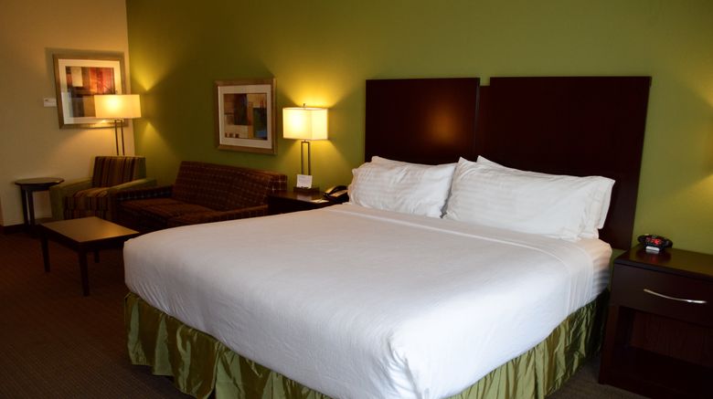<b>Holiday Inn West Energy Corridor Room</b>. Images powered by <a href="https://www.leonardoworldwide.com/" title="Leonardo Worldwide" target="_blank">Leonardo</a>.