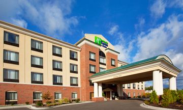 Holiday Inn Express Hotel & Suites