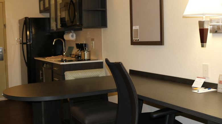 <b>Candlewood Suites Goodlettsville Room</b>. Images powered by <a href="https://www.leonardoworldwide.com/" title="Leonardo Worldwide" target="_blank">Leonardo</a>.