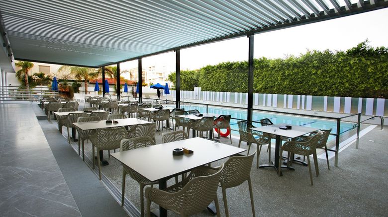 <b>Pefkos Hotel Pool</b>. Images powered by <a href="https://www.leonardoworldwide.com/" title="Leonardo Worldwide" target="_blank">Leonardo</a>.