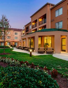 Courtyard by Marriott Richmond Airport