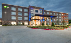 Holiday Inn Express/Suites Dallas North