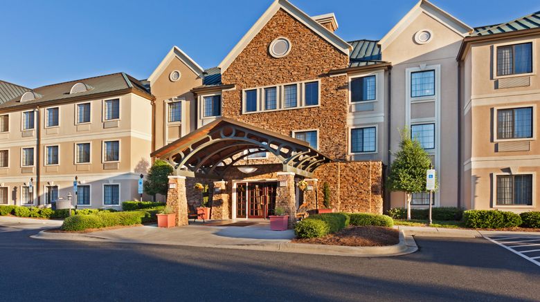 <b>Staybridge Suites Charlotte Ballantyne Exterior</b>. Images powered by <a href="https://www.leonardoworldwide.com/" title="Leonardo Worldwide" target="_blank">Leonardo</a>.