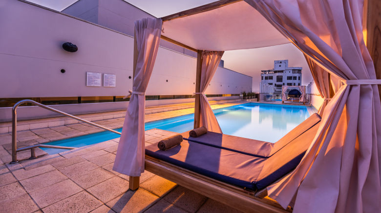 <b>Holiday Inn Express Cartagena Bocagrande Pool</b>. Images powered by <a href="https://www.leonardoworldwide.com/" title="Leonardo Worldwide" target="_blank">Leonardo</a>.