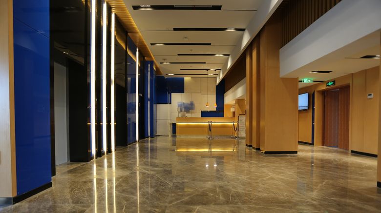 <b>Holiday Inn Express Optical Valley Lobby</b>. Images powered by <a href="https://www.leonardoworldwide.com/" title="Leonardo Worldwide" target="_blank">Leonardo</a>.