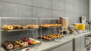 Eurostars Lex