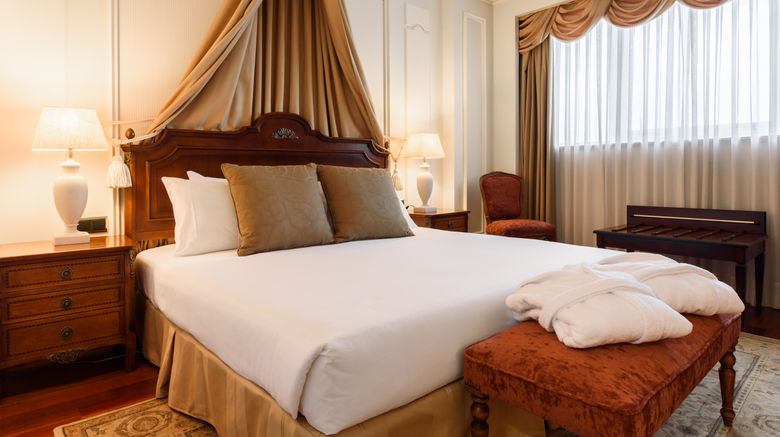 <b>Eurostars Gran Hotel Santiago Room</b>. Images powered by <a href="https://www.leonardoworldwide.com/" title="Leonardo Worldwide" target="_blank">Leonardo</a>.