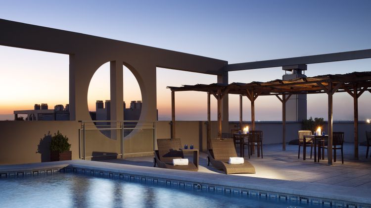 Eurostars Gran Valencia Pool