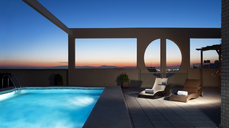 Eurostars Gran Valencia Pool