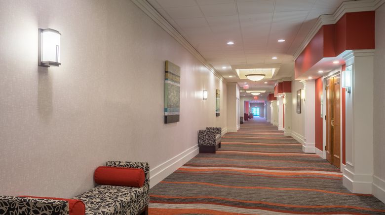 <b>Holiday Inn Harrisburg-Hershey Hotel Lobby</b>. Images powered by <a href="https://www.leonardoworldwide.com/" title="Leonardo Worldwide" target="_blank">Leonardo</a>.