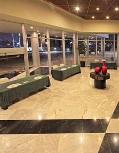 Holiday Inn Monterrey Parque Fundidora