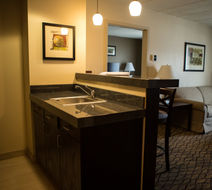 Holiday Inn Express & Sts Milford Room
