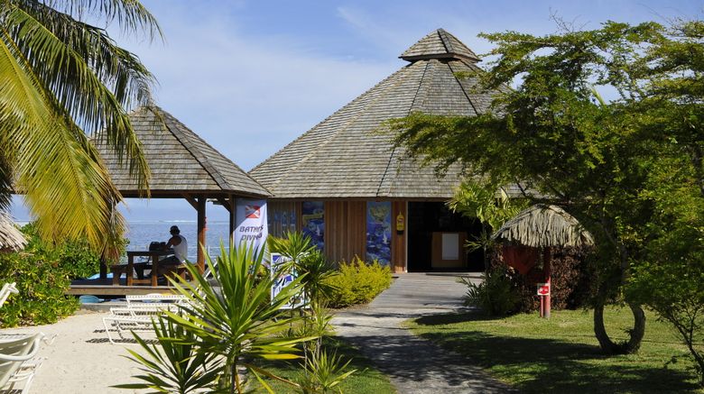 <b>InterContinental Tahiti Resort & Spa Recreation</b>. Images powered by <a href="https://www.leonardoworldwide.com/" title="Leonardo Worldwide" target="_blank">Leonardo</a>.