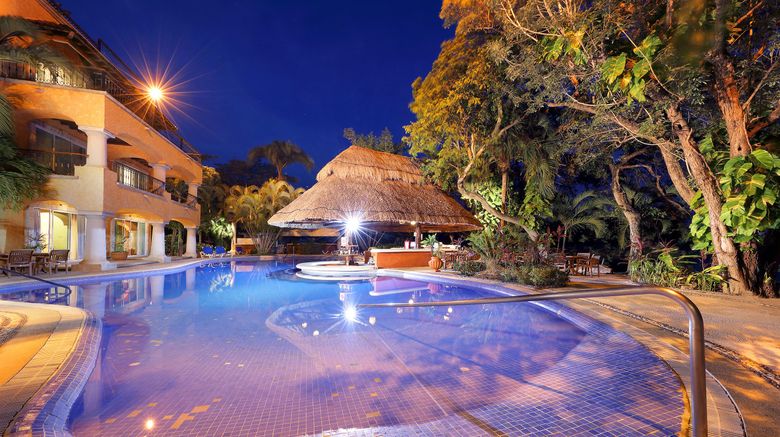 <b>Eurostars Hacienda Vista Real Pool</b>. Images powered by <a href="https://www.leonardoworldwide.com/" title="Leonardo Worldwide" target="_blank">Leonardo</a>.