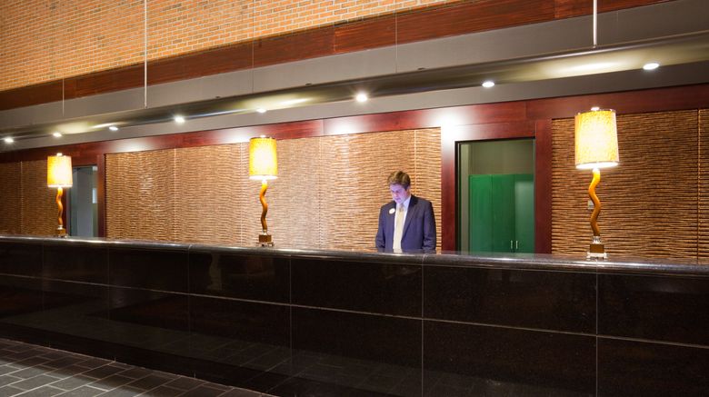 <b>Crowne Plaza Hotel Minneapolis West Lobby</b>. Images powered by <a href="https://www.leonardoworldwide.com/" title="Leonardo Worldwide" target="_blank">Leonardo</a>.