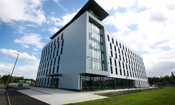 Holiday Inn Express TRAFFORDCITY