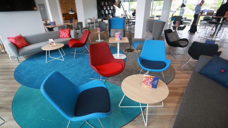 Holiday Inn Express TRAFFORDCITY Restaurant