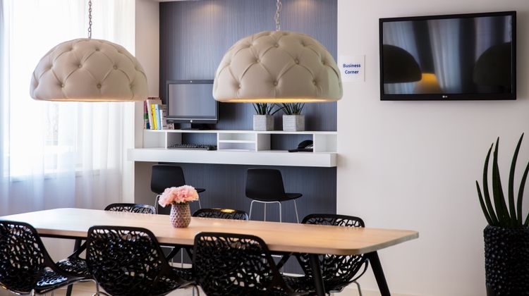 Holiday Inn Express Arnheim Other