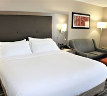 Holiday Inn Express Room