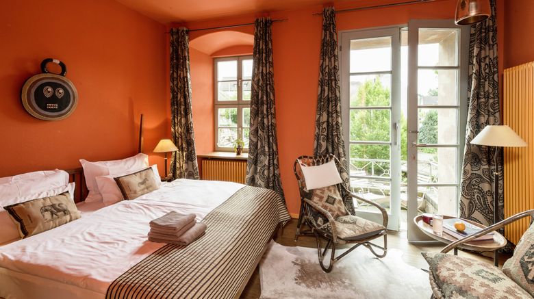 <b>Kloster Hornbach Hotel Room</b>. Images powered by <a href="https://www.leonardoworldwide.com/" title="Leonardo Worldwide" target="_blank">Leonardo</a>.