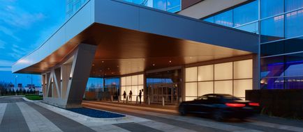 Intercontinental Minneapolis Airport Exterior
