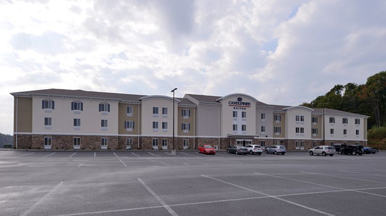 Candlewood Suites Morgantown Univ of WV Exterior