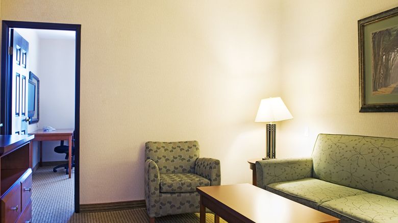 <b>Holiday Inn Express Grande Prairie Room</b>. Images powered by <a href="https://www.leonardoworldwide.com/" title="Leonardo Worldwide" target="_blank">Leonardo</a>.