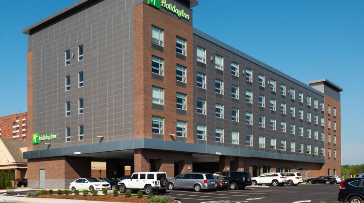 Holiday Inn Boston Logan Airport-Chelsea Exterior