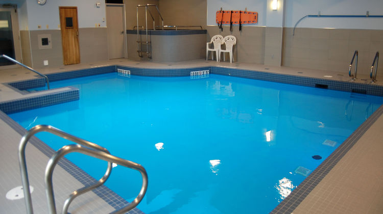 Holiday Inn Centrevillle Downtown Pool