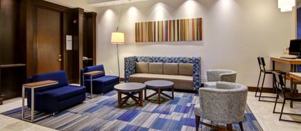 Holiday Inn Express & Suites Markham Exterior