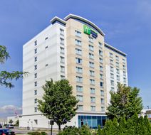 Holiday Inn Express & Suites Markham Exterior