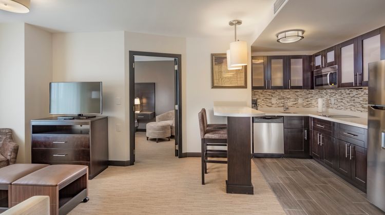 Staybridge Suites Saltillo Room